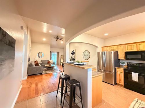 230 Crossroads Cir, Montrose, CO, 81401-6334 | Card Image