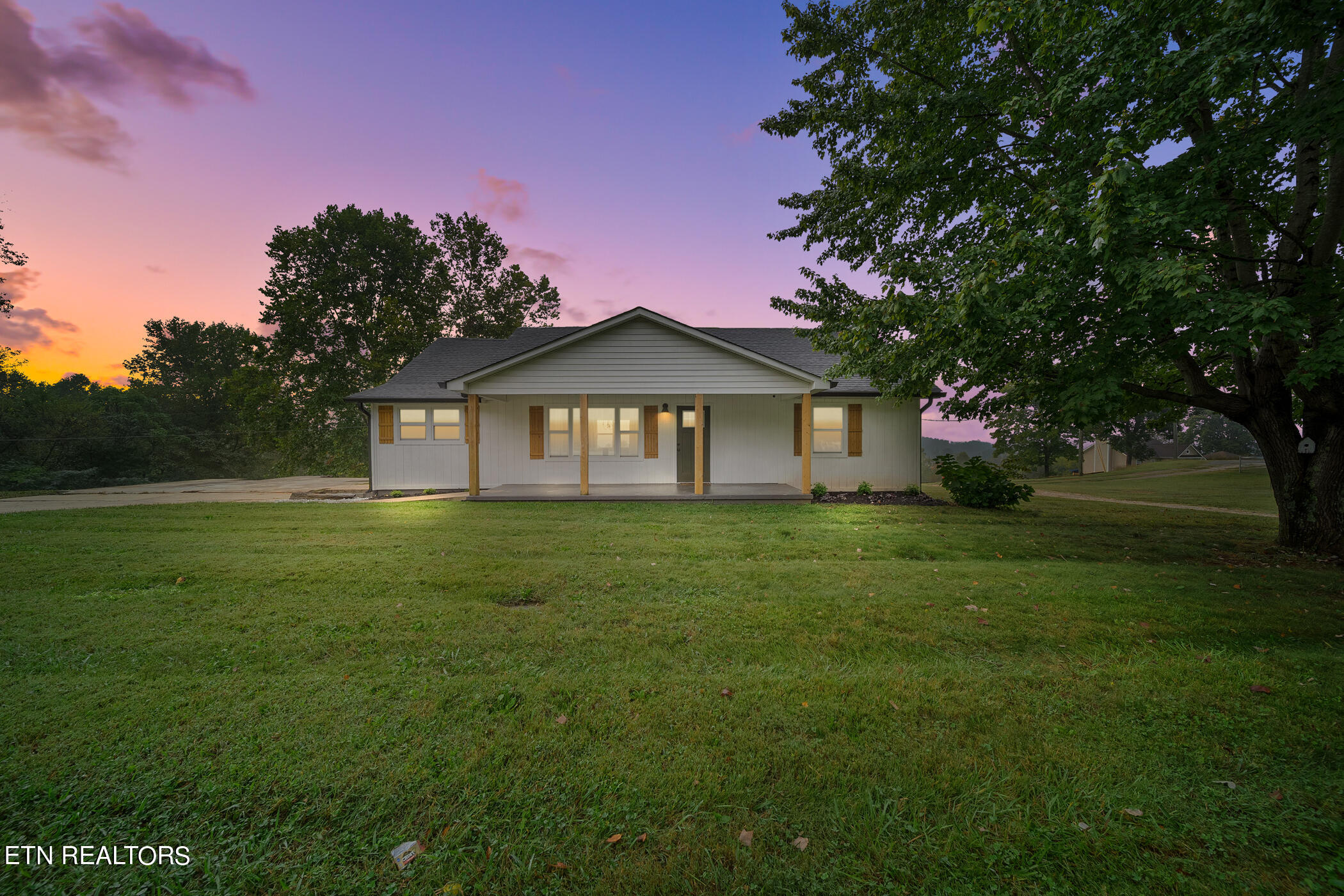 Edmondson Ln, Knoxville, TN 37918