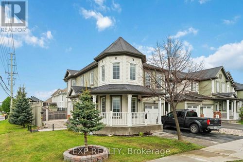 226 Par-La-Ville Cir, Stittsville, ON, K2S0T6 | Card Image