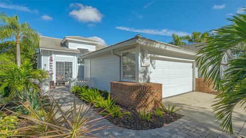 7742 Whitebridge Gln, UNIVERSITY PARK, FL, 34201-2244 | Card Image