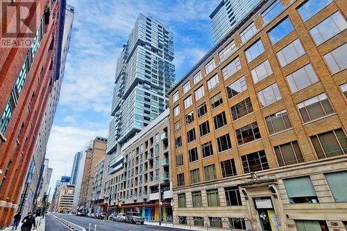 2105-199 Richmond St W, Toronto, ON, M5V0H4 | Card Image