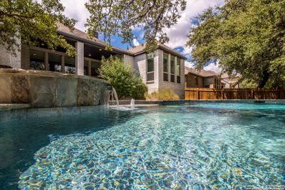 28642 Benedikt Path, House other with 4 bedrooms, 3 bathrooms and null parking in Boerne TX | Image 3