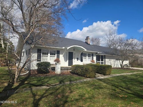 2210 River Rd, Maumee, OH, 43537-3638 | Card Image