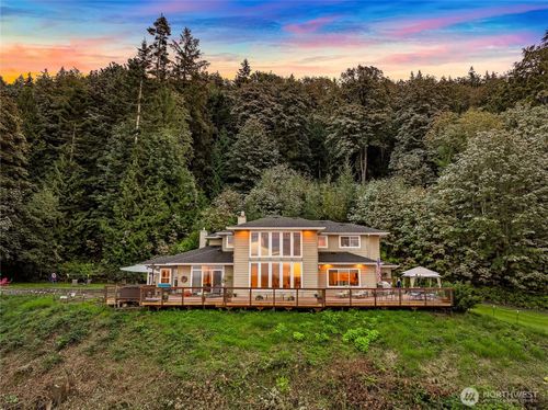 4455 E 18th Crst, Bellingham, WA, 98226-7868 | Card Image