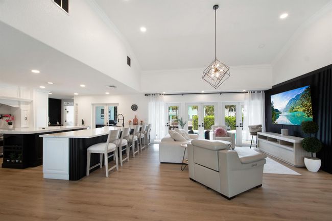 4030 Ne 25 Th Ave, House other with 3 bedrooms, 3 bathrooms and null parking in Lighthouse Point FL | Image 5