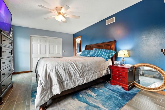 3690 Clearview Dr, House other with 5 bedrooms, 4 bathrooms and 2 parking in Hermitage PA | Image 11