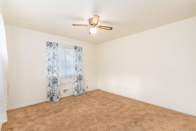 5582 E Colorado Ave, House other with 4 bedrooms, 3 bathrooms and 2 parking in Denver CO | Image 18