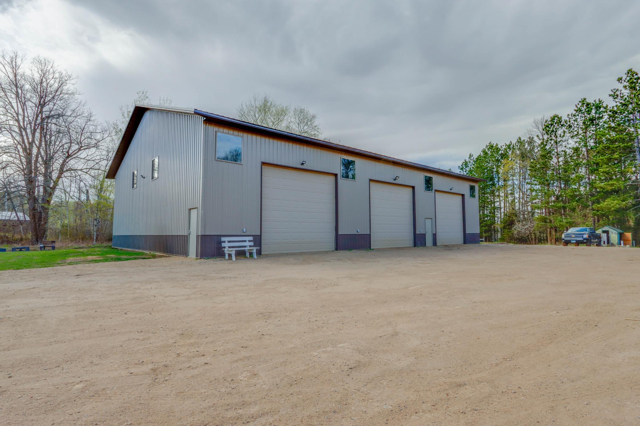 21851 Moose Point Rd, Cohasset, MN 55721