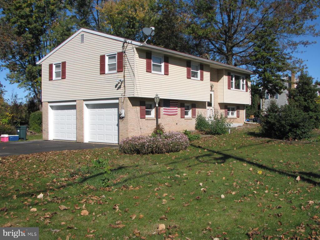 Evergreen Rd, Lebanon, PA 17042