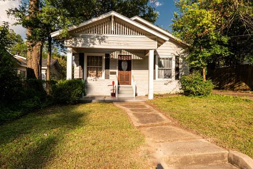 909 N Madison Ave, El Dorado, AR, 71730-4628 | Card Image