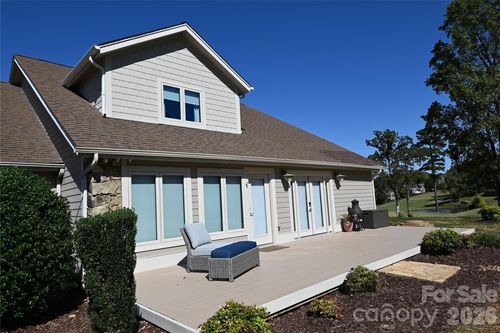 3761 Rock Bridge Dr Ne, Conover, NC, 28613-9401 | Card Image