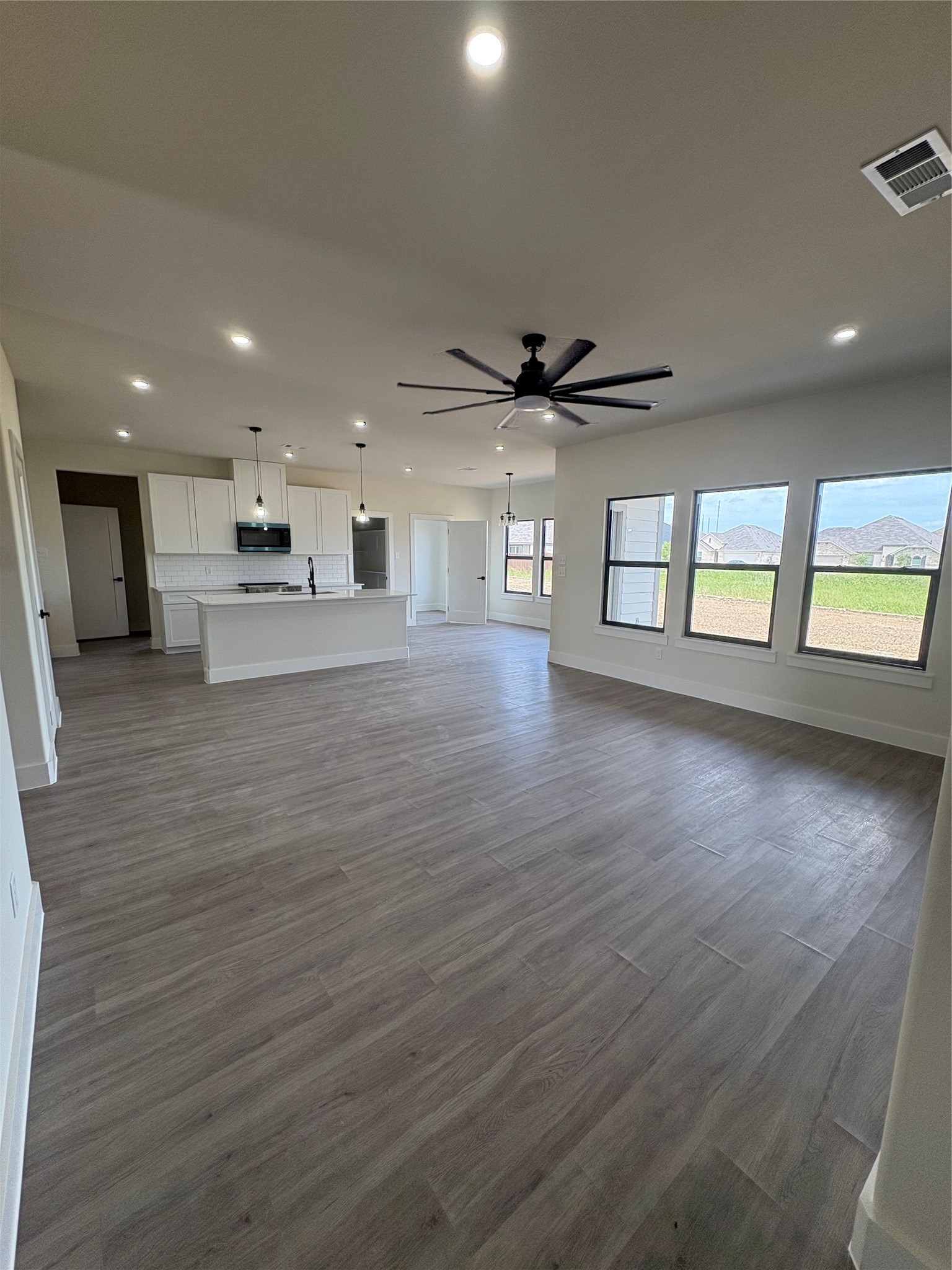 Residential in Godley 4