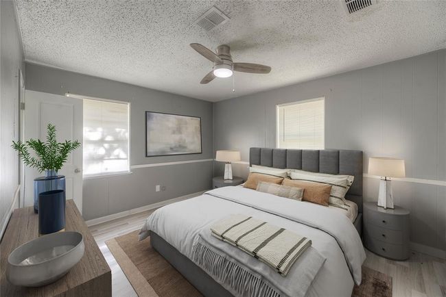 20 W Oakridge Dr, House other with 3 bedrooms, 2 bathrooms and 2 parking in Pointblank TX | Image 9