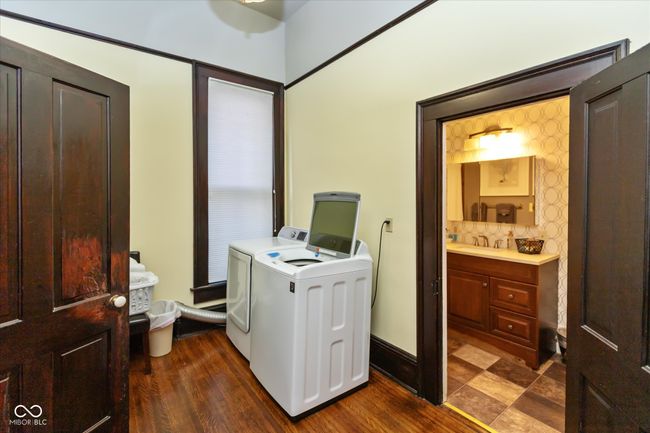 main floor laundry | Image 9