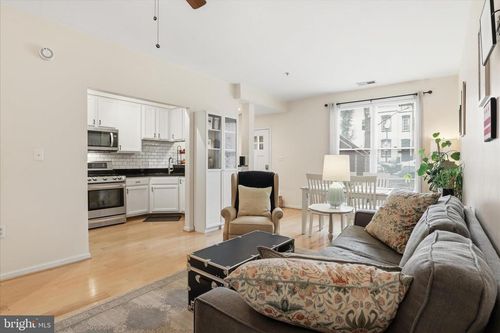 b-257 14th St Se, WASHINGTON, DC, 20003-2459 | Card Image