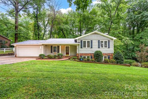 2602 Shearer Dr, Statesville, NC, 28625-4737 | Card Image