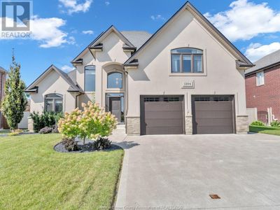 1104 Charlotte Cres, House other with 5 bedrooms, 4 bathrooms and null parking in Belle River ON | Image 2