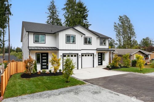 a-10727 28th St Ne, Lake Stevens, WA, 98258-8417 | Card Image