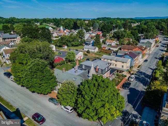 219 Front St, House other with 6 bedrooms, 5 bathrooms and null parking in BOILING SPRINGS PA | Image 60