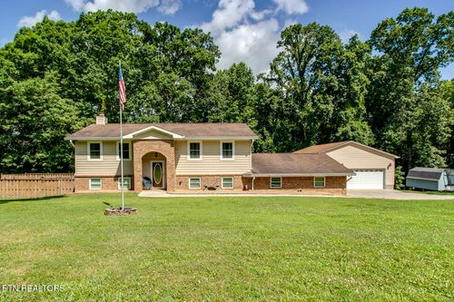 145 Van Stowe Rd, Harriman, TN, 37748-7934 | Card Image
