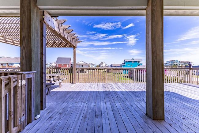 13111 Buccaneer Pkwy, House other with 3 bedrooms, 2 bathrooms and 1 parking in Freeport TX | Image 30