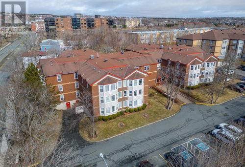201-134 Portugal Cove Road, St. John's, NL, A1B2N2 | Card Image