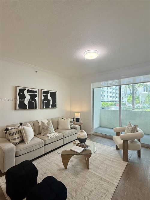 212-9172 Collins Ave, Surfside, FL, 33154-3158 | Card Image