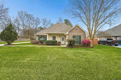 27020 Gaylord Rd, Walker, LA, 70785-6402 | Card Image