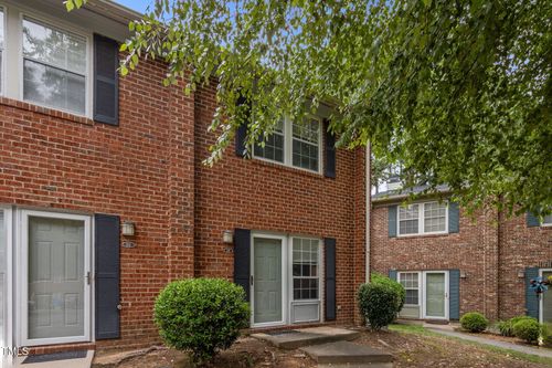 115 Coleridge Ct, Carrboro, NC, 27510-2475 | Card Image
