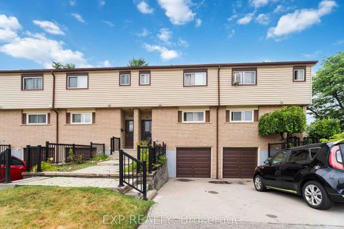 10 Claudette Gate, Hamilton, ON, L9B1T5 | Card Image