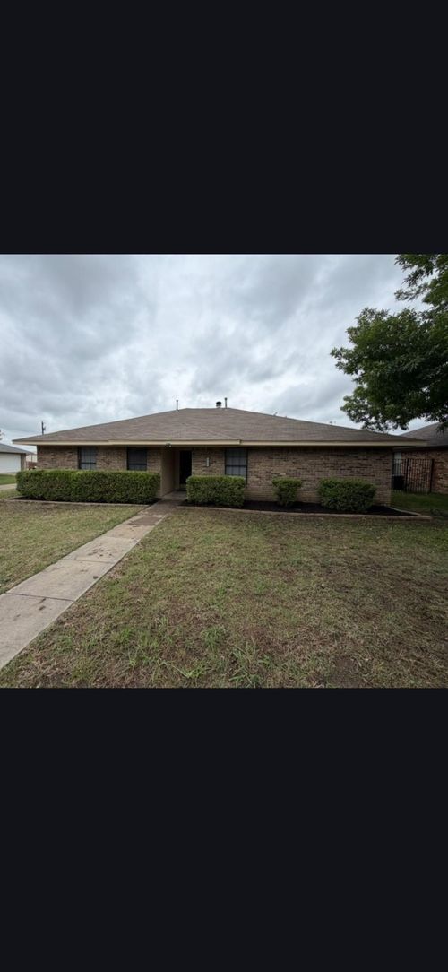 3136 Tina St, Sachse, TX, 75048-3110 | Card Image