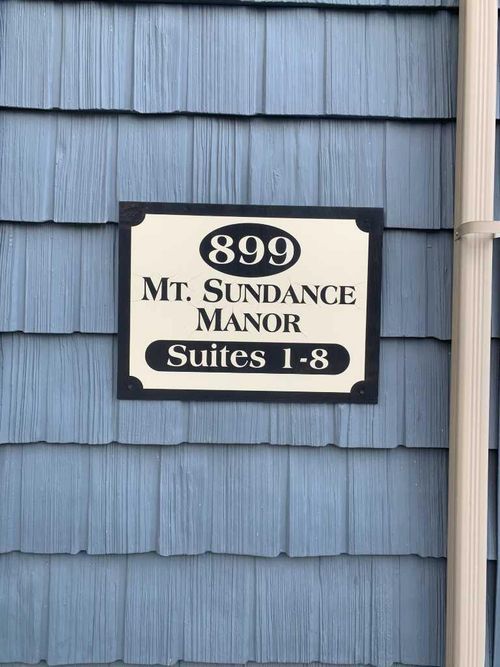2-899 Mt Sundance Manor W, Lethbridge, AB, T1J1X7 | Card Image
