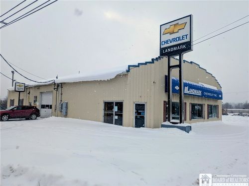 41 Main St, Randolph, NY, 14772-1124 | Card Image