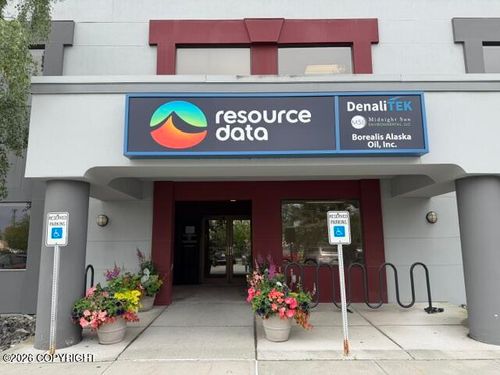 101-560 E 34th. Avenue, Anchorage, AK, 99503 | Card Image