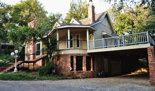 1945 Bluebird Avenue, Fort Worth, TX, 76111 | Card Image