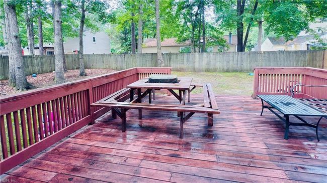 Deck | Image 46