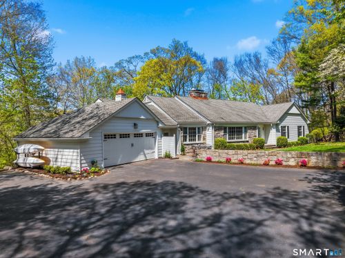 67 Wesgate Dr, Stamford, CT, 06902-1731 | Card Image