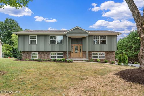 1205 Hoss Rd, Powell, TN, 37849-3934 | Card Image