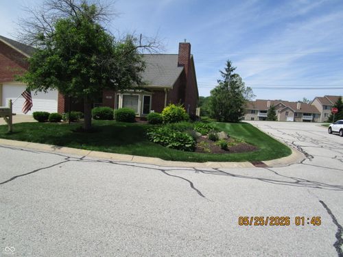 6534 Cobham Lane, Indianapolis, IN, 46237 | Card Image