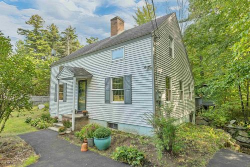 4 Balsam Dr, Gilford, NH, 03249-7403 | Card Image