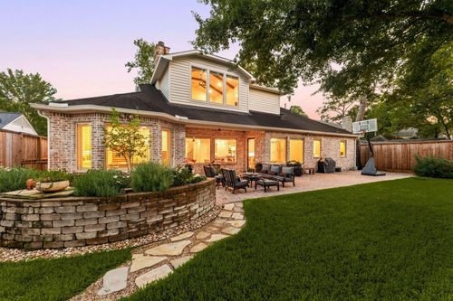 13310 Apple Tree Rd, Houston, TX, 77079-7108 | Card Image