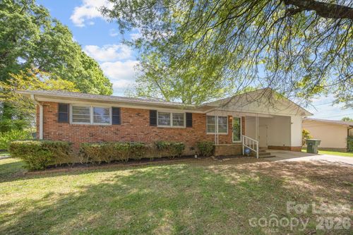 1502 Cloverdale Ln, Gastonia, NC, 28052-5129 | Card Image