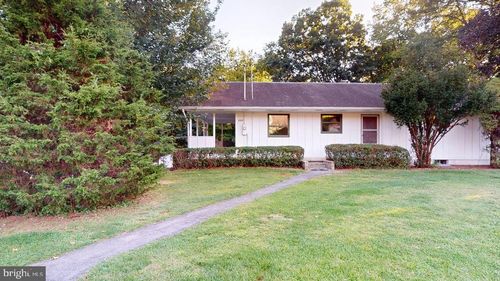 207 Central Ave, WESTERNPORT, MD, 21562-1722 | Card Image