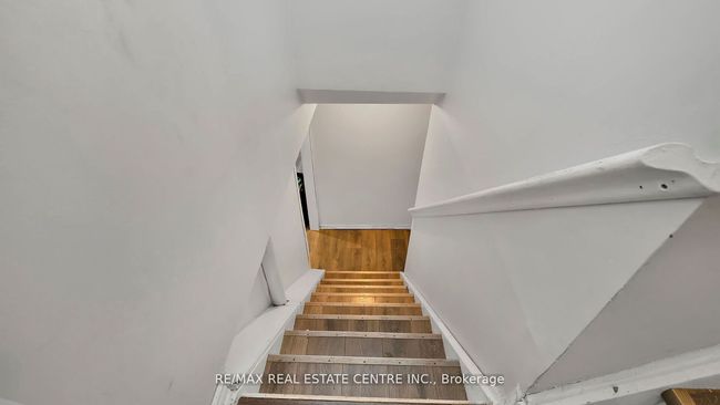 57 Archdekin Dr, House attached with 4 bedrooms, 2 bathrooms and 4 parking in Brampton ON | Image 28