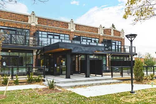 206-555 Sanatorium Rd, Hamilton, ON, L9C0C4 | Card Image