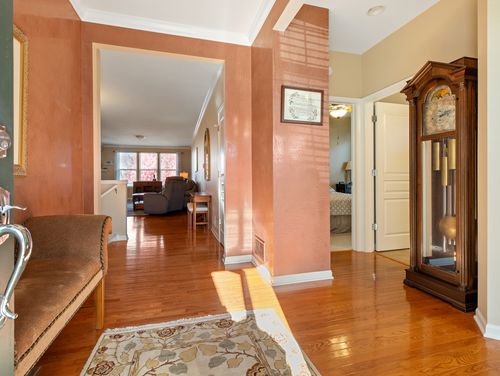 3001 Ravinia Cir, Mundelein, IL, 60060-6023 | Card Image