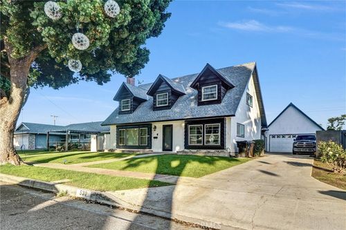 530 Stanford Ave, Fullerton, CA, 92831-3336 | Card Image