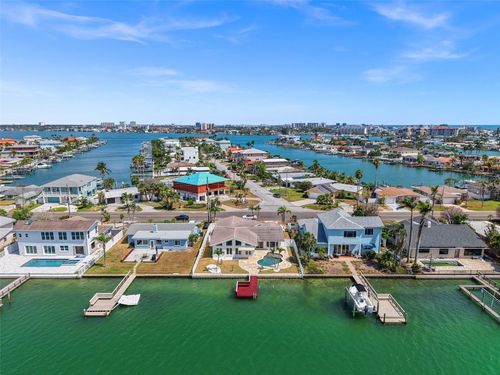 600 115th Ave, TREASURE ISLAND, FL, 33706-3050 | Card Image
