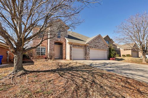 2528 Weymouth Way, Norman, OK, 73071 | Card Image