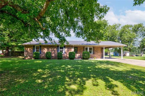 209 Aletha Dr, Sikeston, MO, 63801-9767 | Card Image